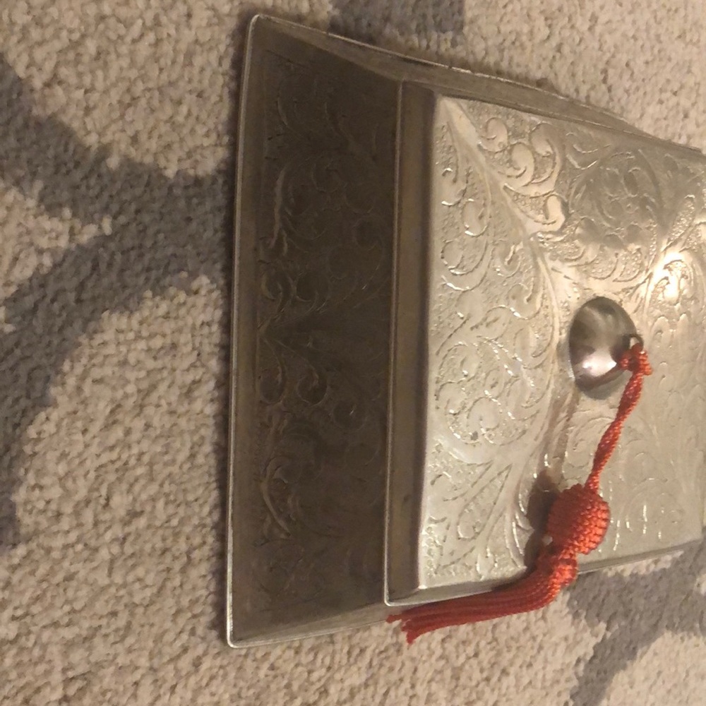 Decorative Tin Box - Picture 2 of 4